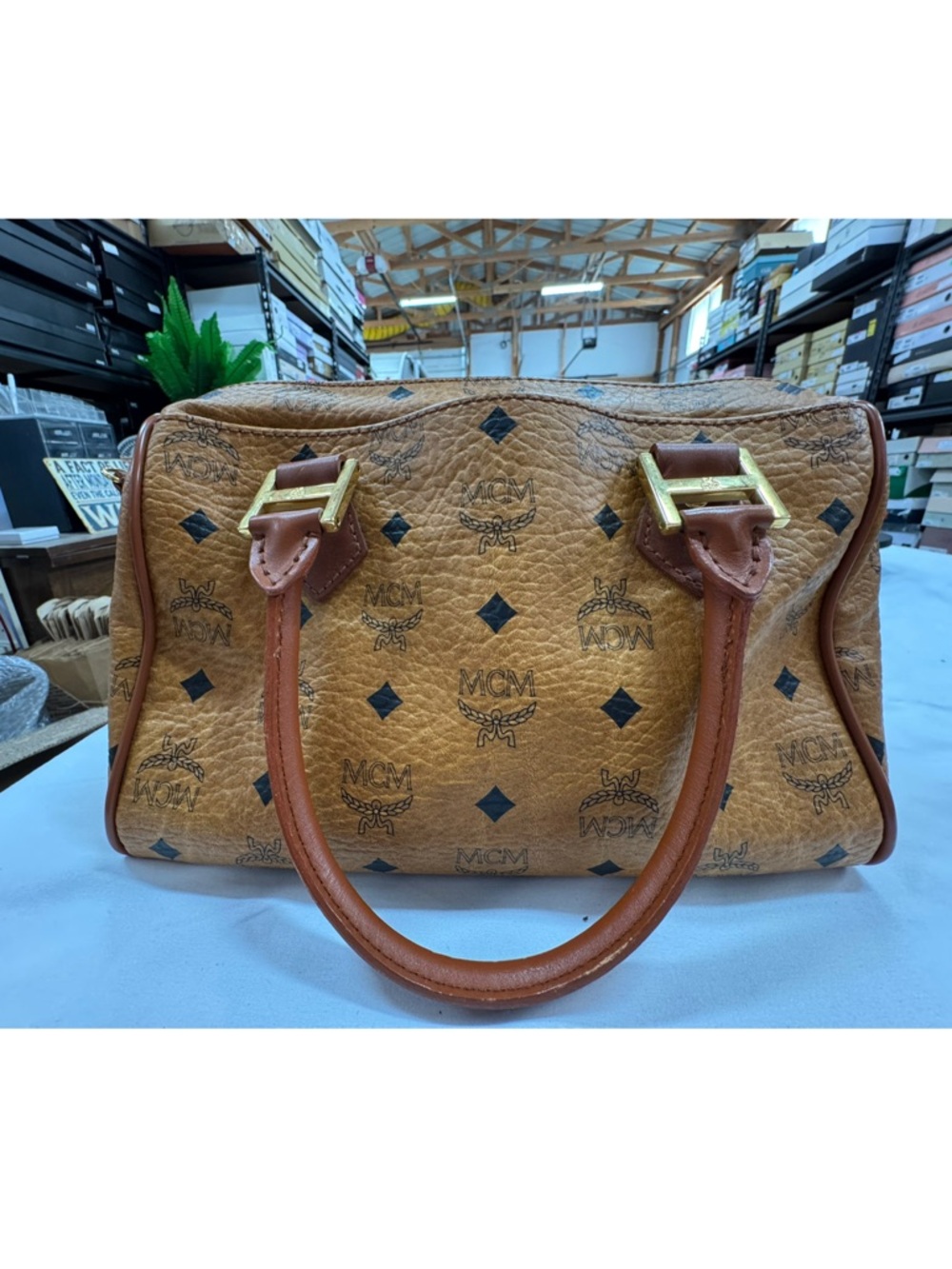 MCM Large Ella Boston Bag with original strap - Picture 4 of 12